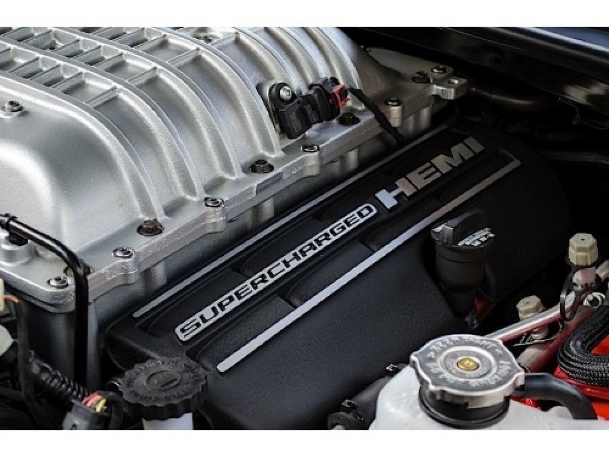 Mopar Hellcat Ignition Coil Cover For 6.2L Supercharged Engine