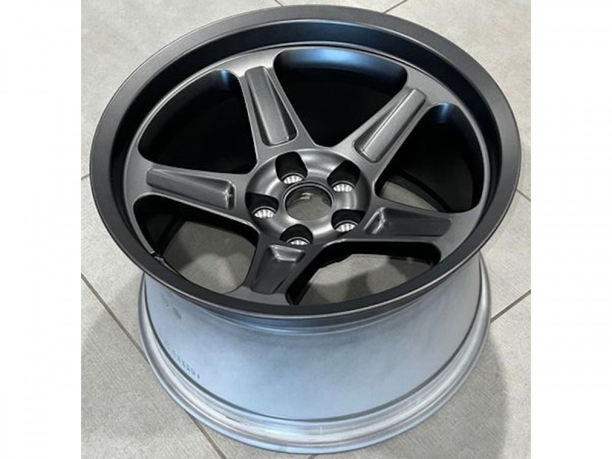 ＡＹ Mopar Wheel 18