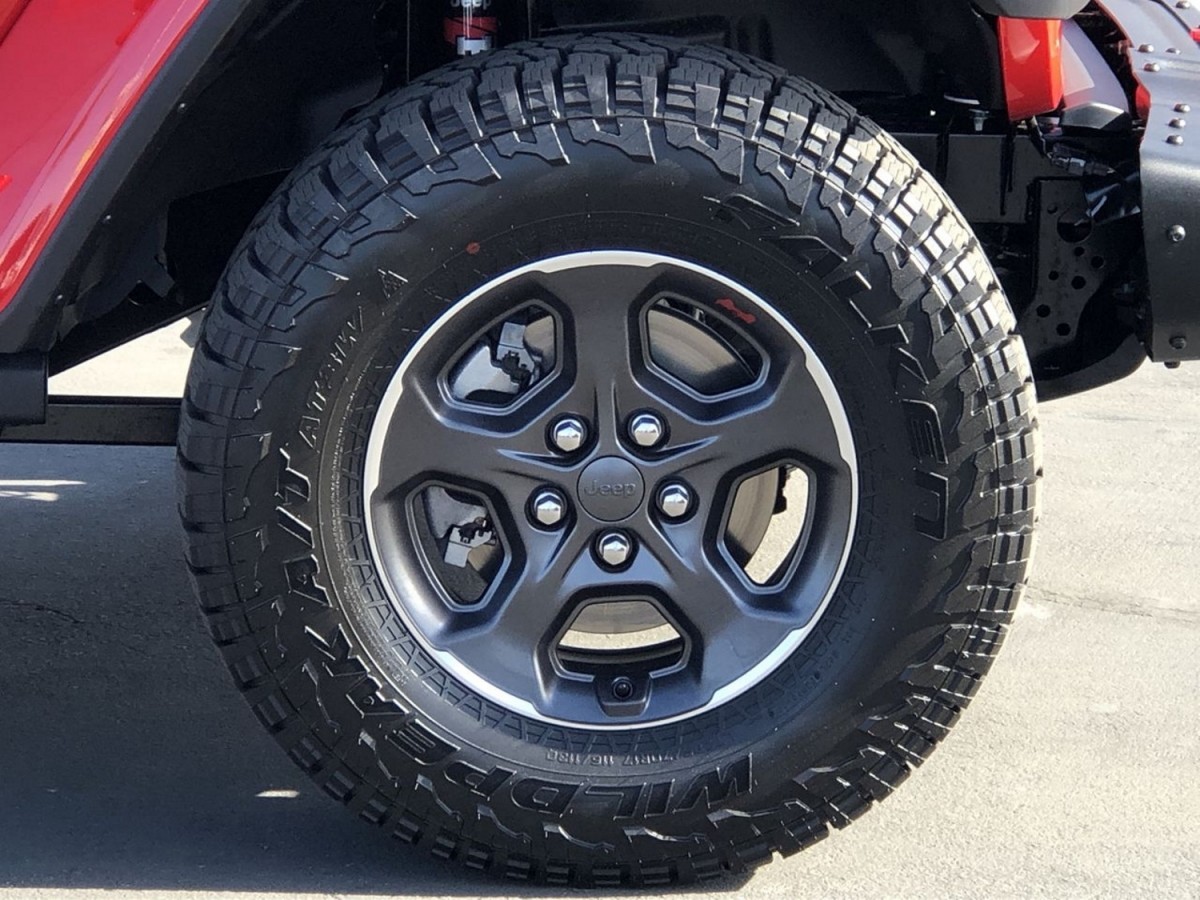 Mopar Wheel 17