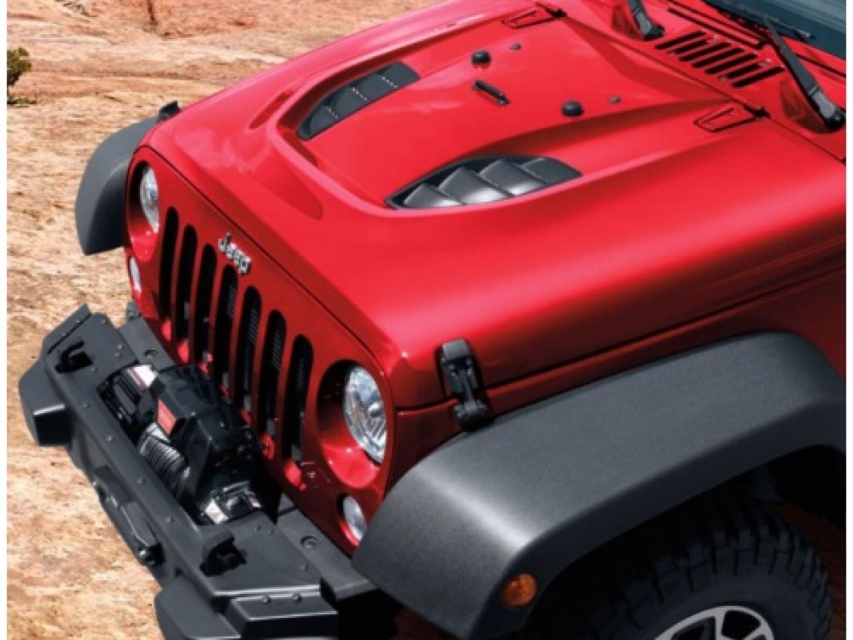 Genuine Mopar Hood Package Rubicon Anniversary - 82213656AC | All 