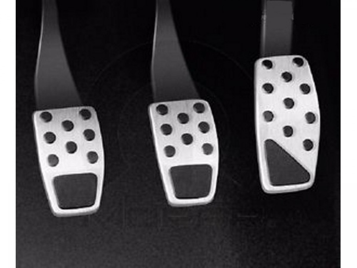 Genuine Mopar Pedal Kit Manual Transmission Part No 82214268