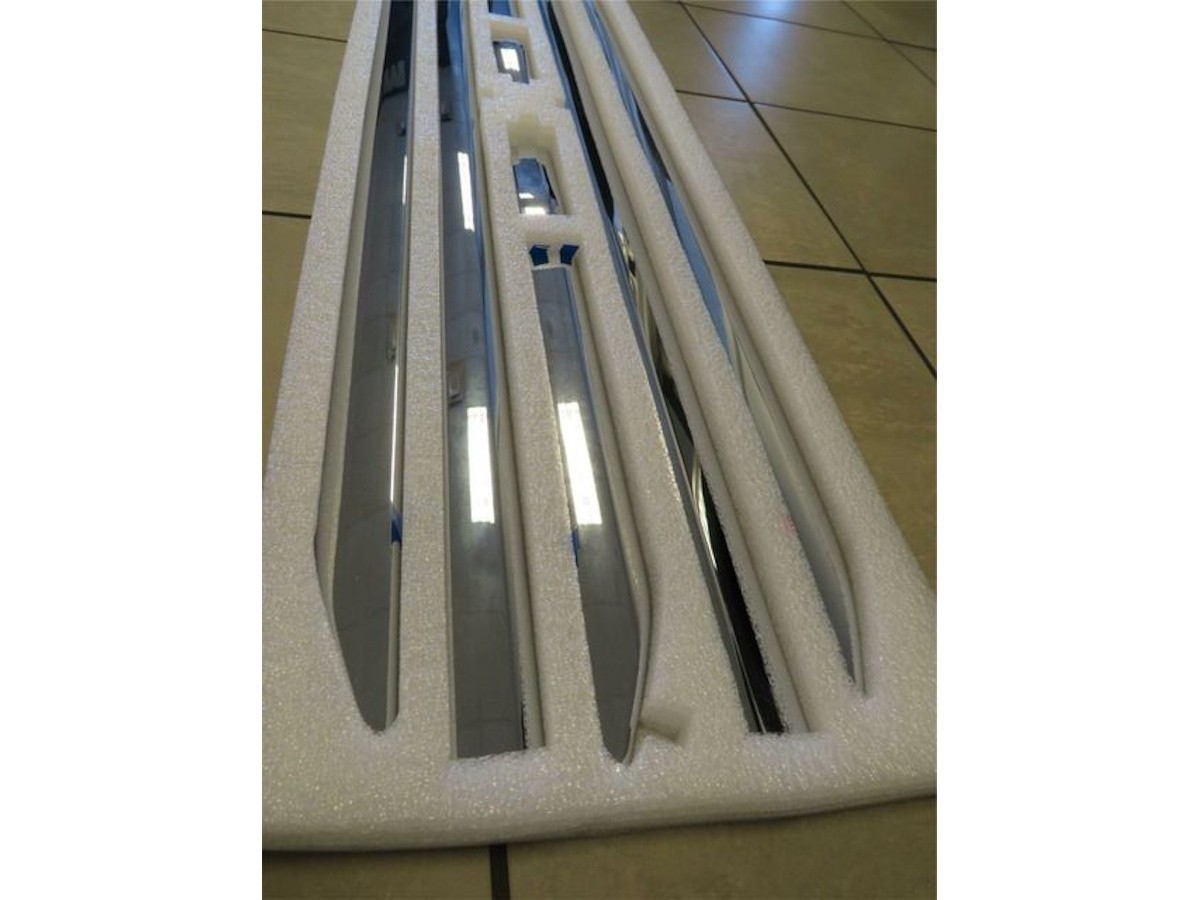 Mopar Chrome Door Molding Spears Complete Kit For Left And