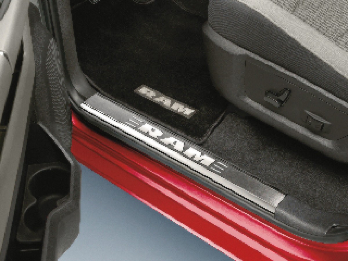 Genuine Mopar Door Sill Guards For Mega Crew Cab Part No 82212428ac