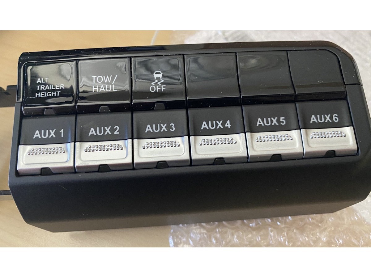 Buy Mopar Instrument Panel Mounted Auxiliary Switch Kit