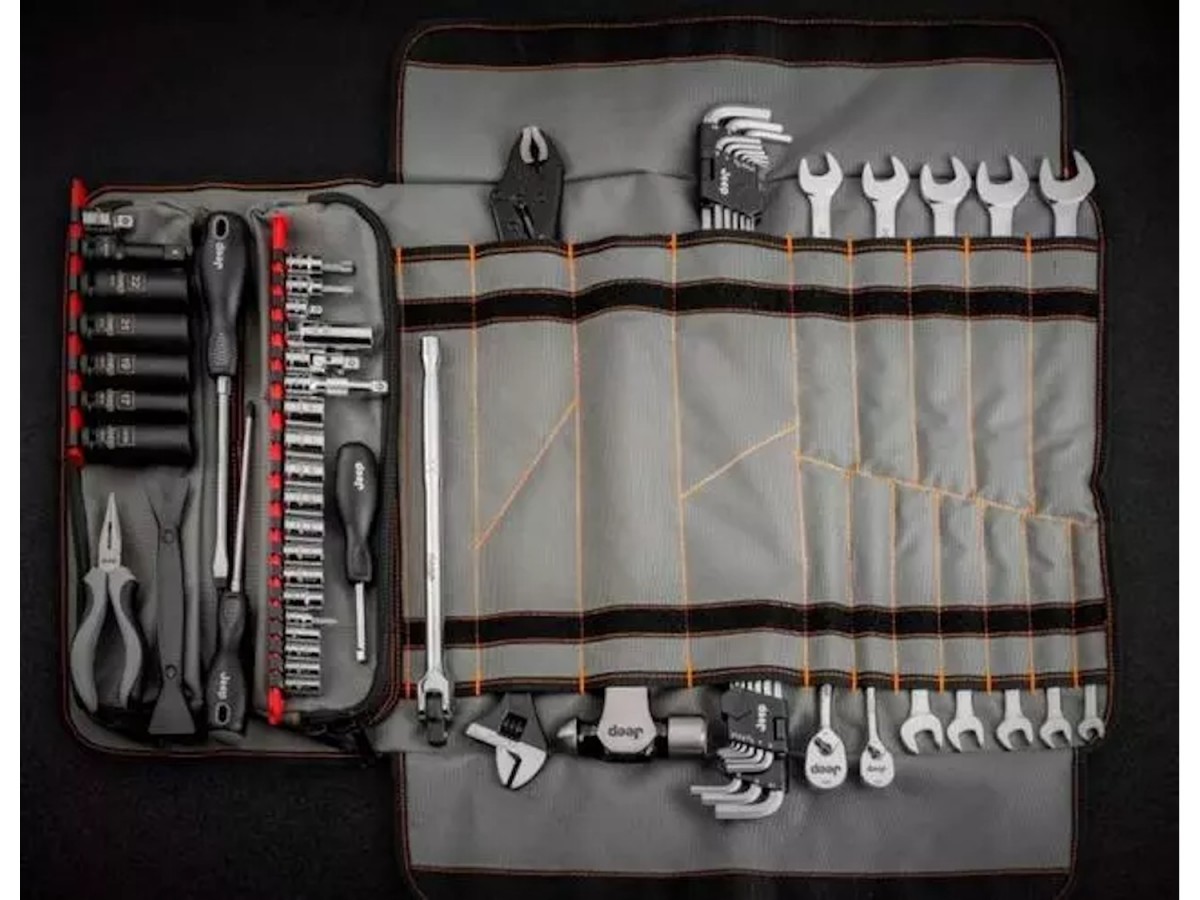 Buy Mopar Jeep Performance Parts Tool Kit 83 Pieces With Gray Case
