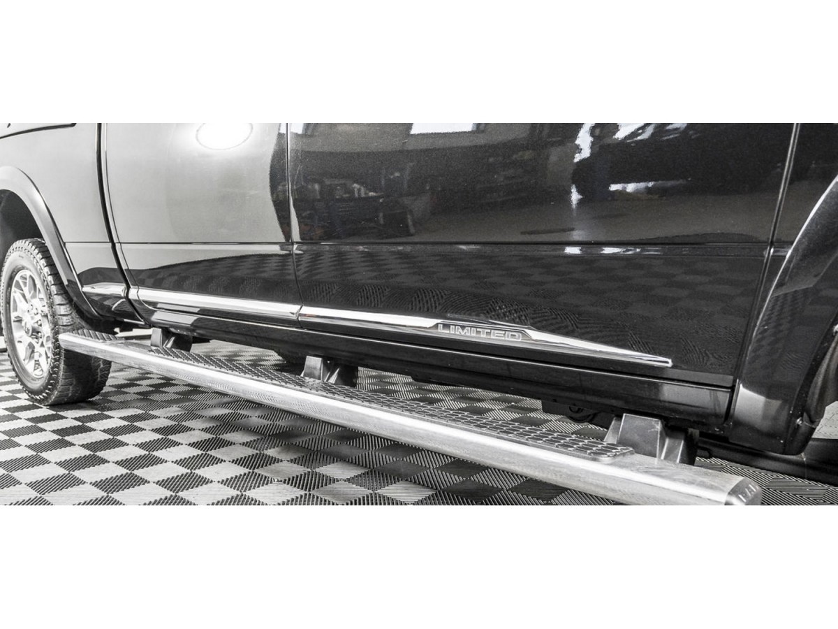 Buy Mopar Chrome Molding Kit Spear 6.4' Bed - CHRMSPEARS64 | Mopar