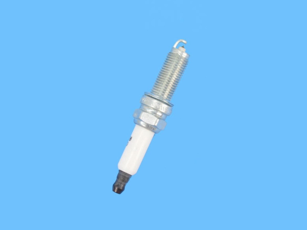 Buy Mopar Spark Plug 3.0L 3.2L 3.6L - SP149125AF | Mopar Original
