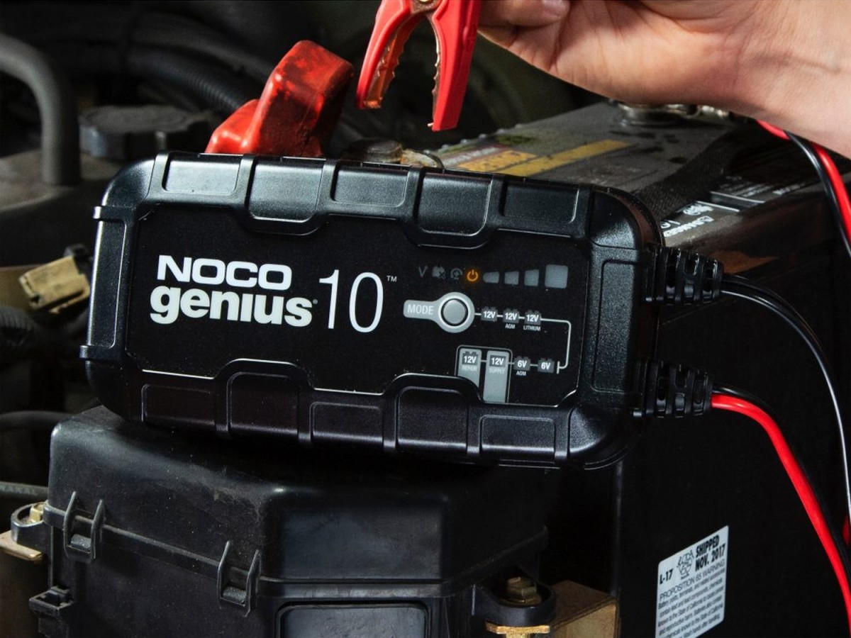 Chevrolet Genius 10 Smart Battery Charger By NOCO - 19419855