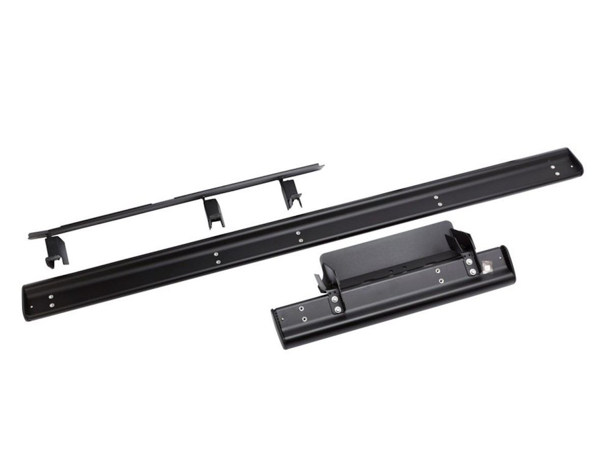 Chevrolet Molded Assist Steps In Black For Passenger Van