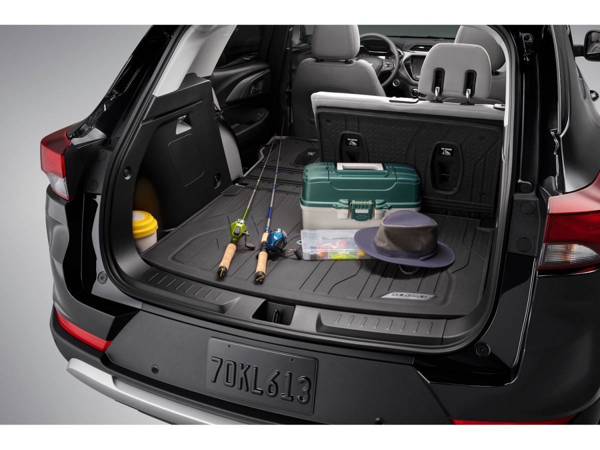 Chevrolet Integrated Cargo Liner With Rear Seatback Protectors In