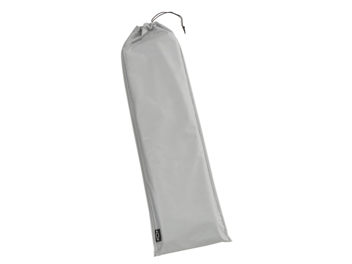Chevrolet Windshield Sunshade Package In Silver With Suburban Logo