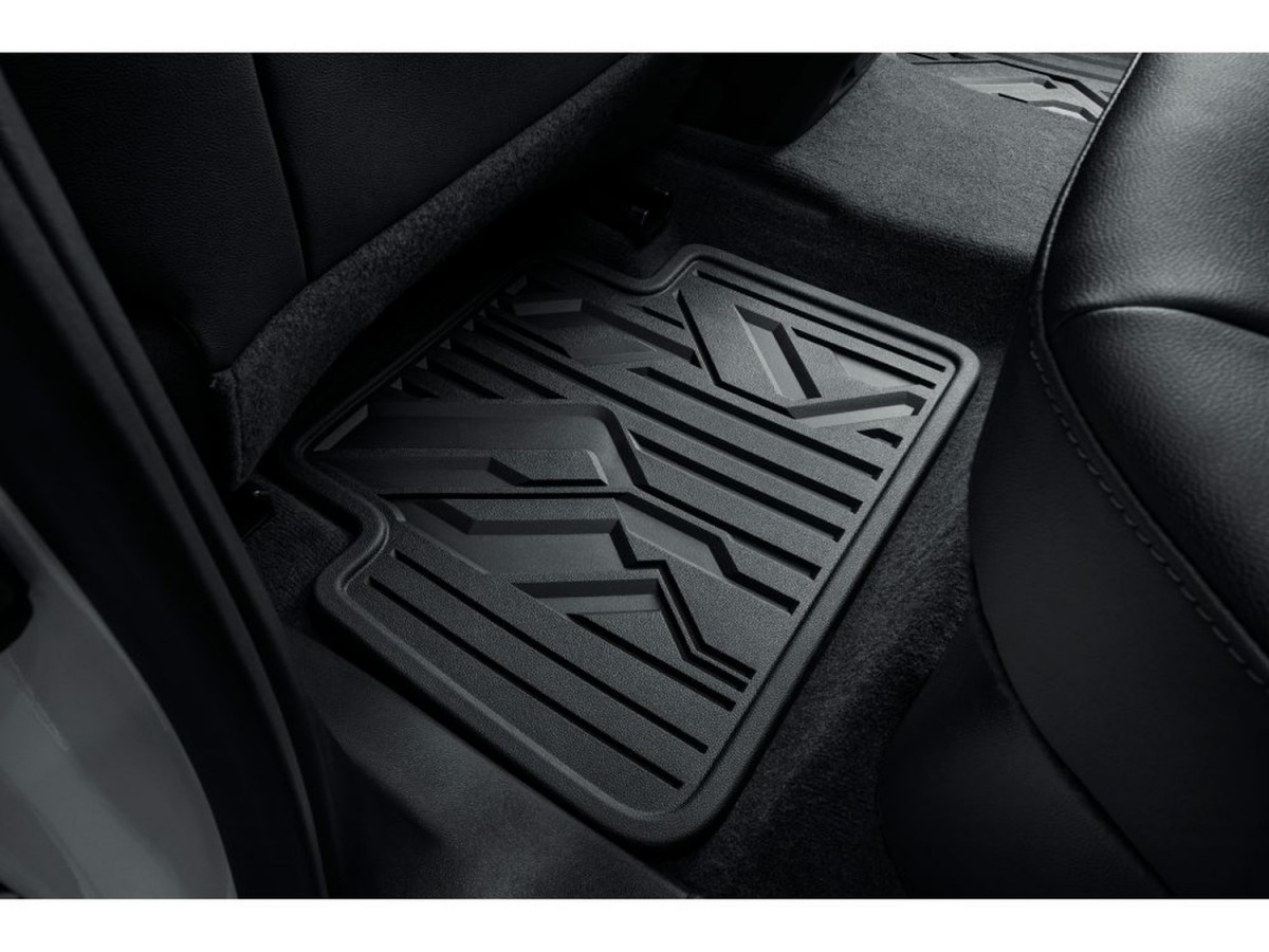Chevrolet Second Row Premium All Weather Floor Mats In Jet Black