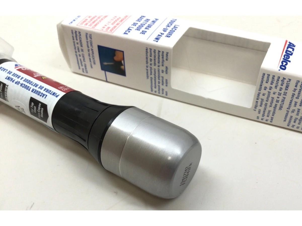 Chevrolet 4-In-1 Touch Up Paint Tool WA8555 Black - 19367651